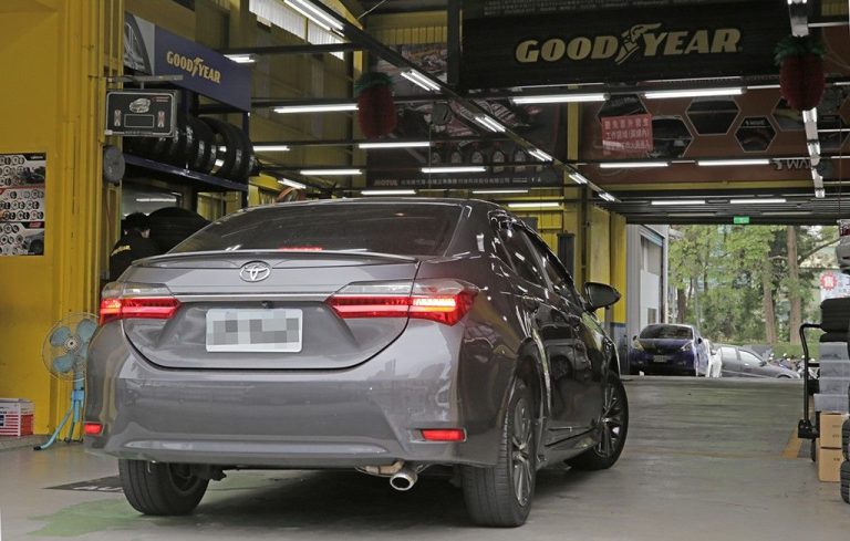 Toyota Corolla Altis 升級 KYB 白桶強化總成避震器 最高性價比的選擇