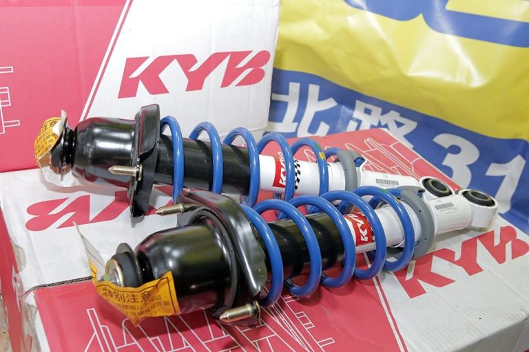 Toyota Corolla Altis 升級 KYB 白桶強化總成避震器 最高性價比的選擇