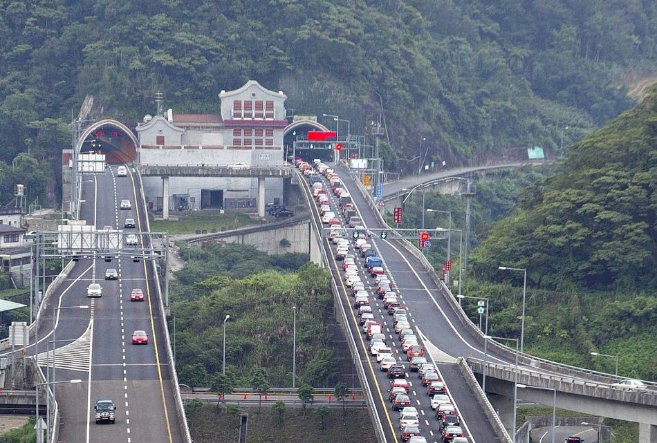 雪山隧道當路隊長 將公布車牌提醒駕駛