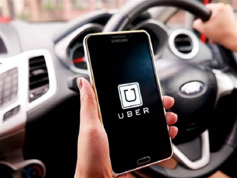 Uber 決定配合政府政策轉換至多元化計程車
