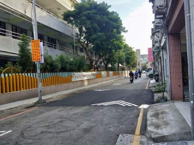 比減速丘更舒適 桃園市府交通局試辦「實體減速台」