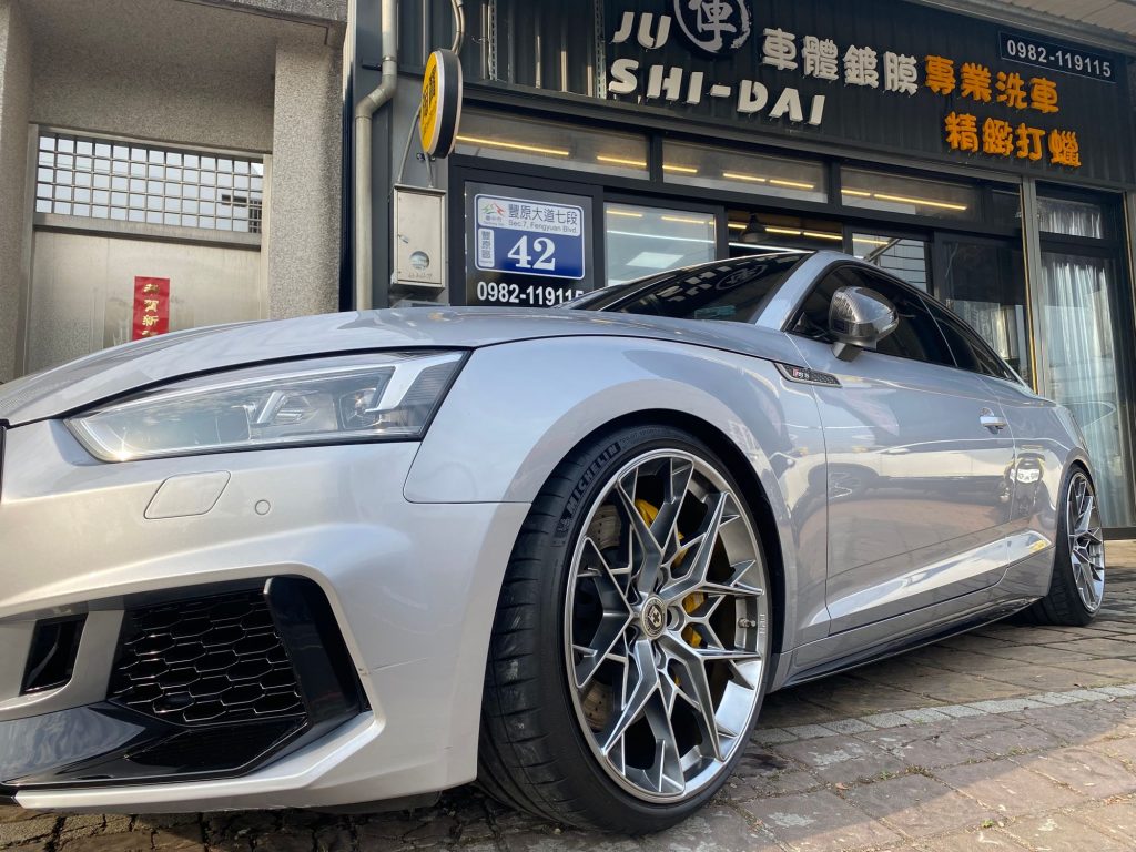 專業汽車美容 我們這一家 豐原《俥世代車體鍍膜》