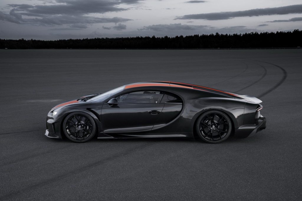 速度之王 Bugatti Chiron Prototype 創下 490.484km/h 極速記錄