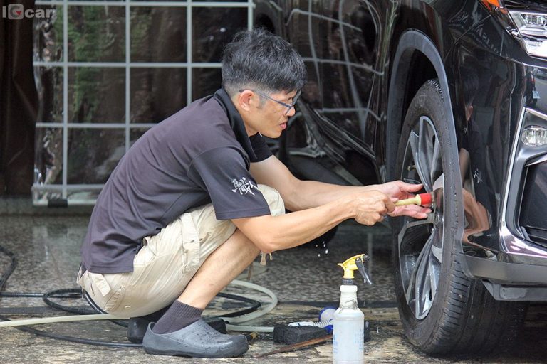 愛駒職人 宜蘭可米專業汽車鍍膜工作坊
