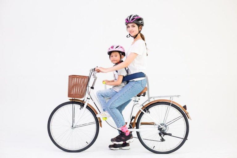 自行車載童 3月起限年齡限重違者開罰