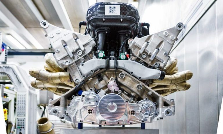 最大馬力 1,176ps Aston Martin Valkyrie 道路一級方程式動力數據曝光 !