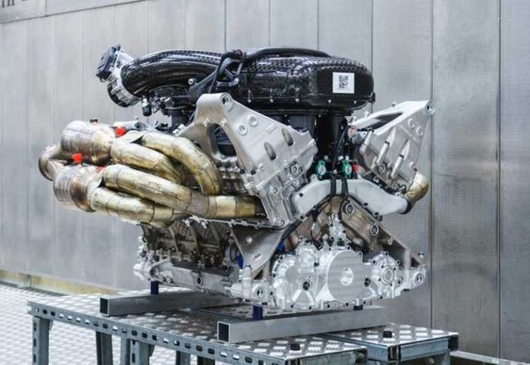 最大馬力 1,176ps Aston Martin Valkyrie 道路一級方程式動力數據曝光 !