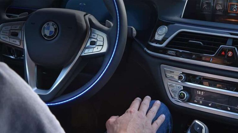 紅燈停 綠燈行 BMW 計畫推出新一代主動巡航控制系統