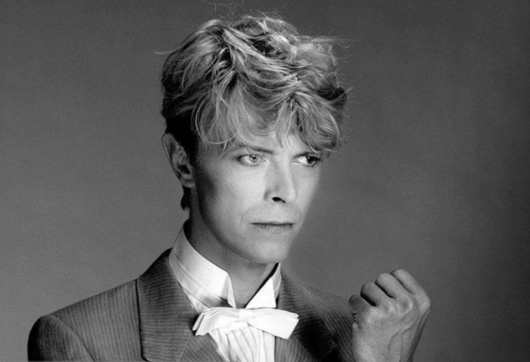 向 David Bowie 致敬 全球首款全尺寸 3D 列印車亮相