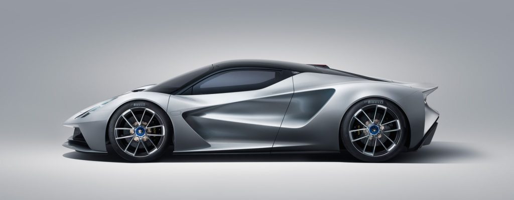 瞄準超級富人 Lotus Evija 阿拉伯世界發表