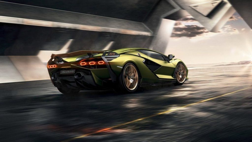 油電蠻牛上陣 Lamborghini Sián 正式亮相