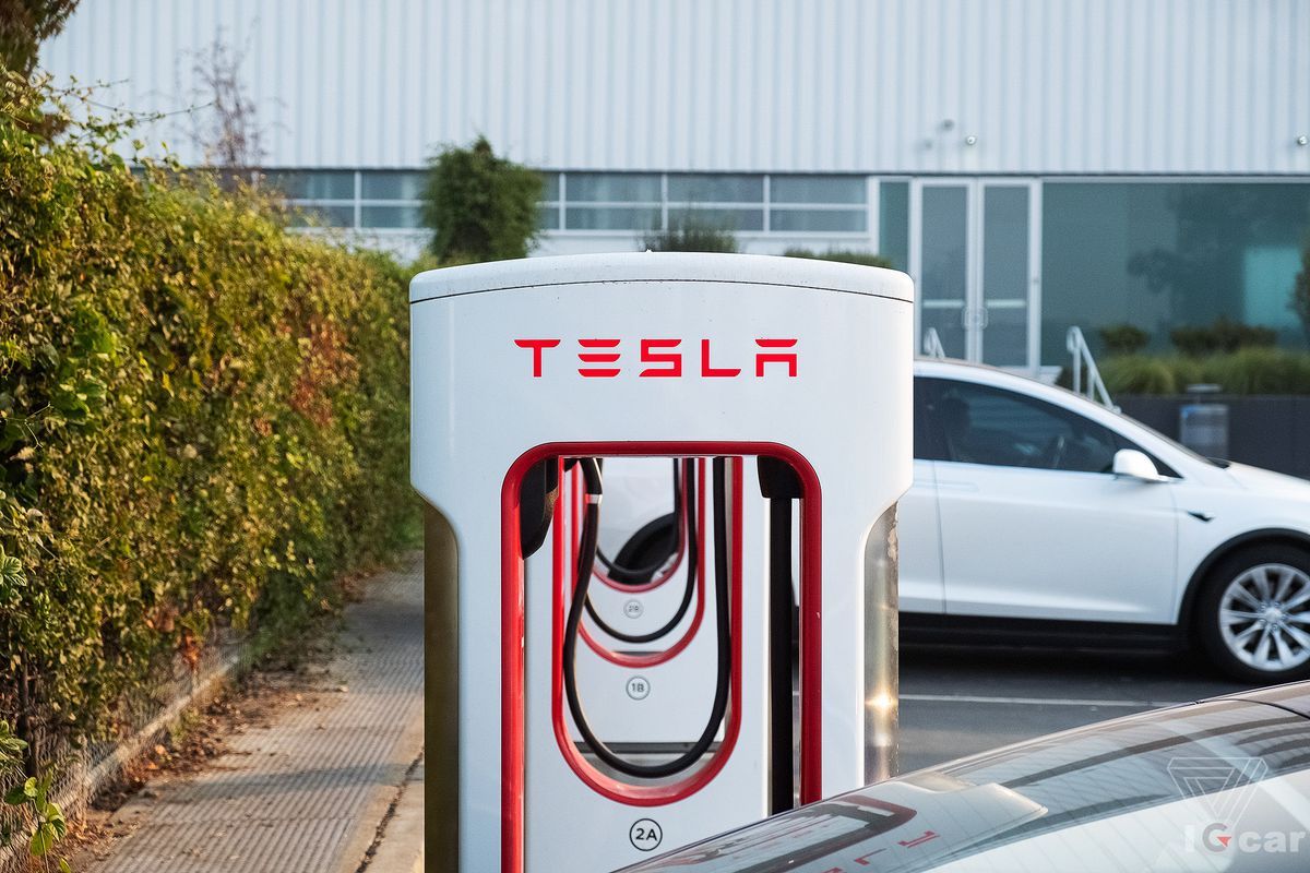 縮短 50% 充電時間 Tesla 第三代超級充電站即將導入台灣