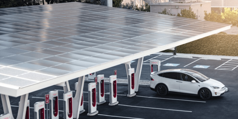 電動車不再優惠 ! 9/1起新北市電動車停車位開始收費
