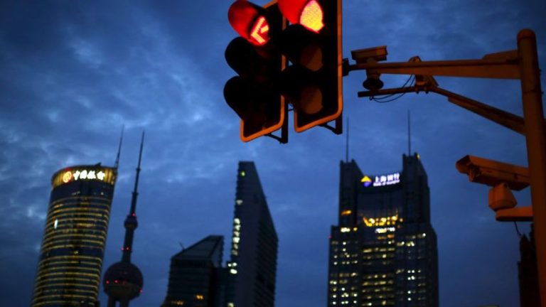 紅燈停 綠燈行 BMW 計畫推出新一代主動巡航控制系統